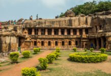 Silent Stone Chronicles: Exploring the Udayagiri and Khandagiri Caves